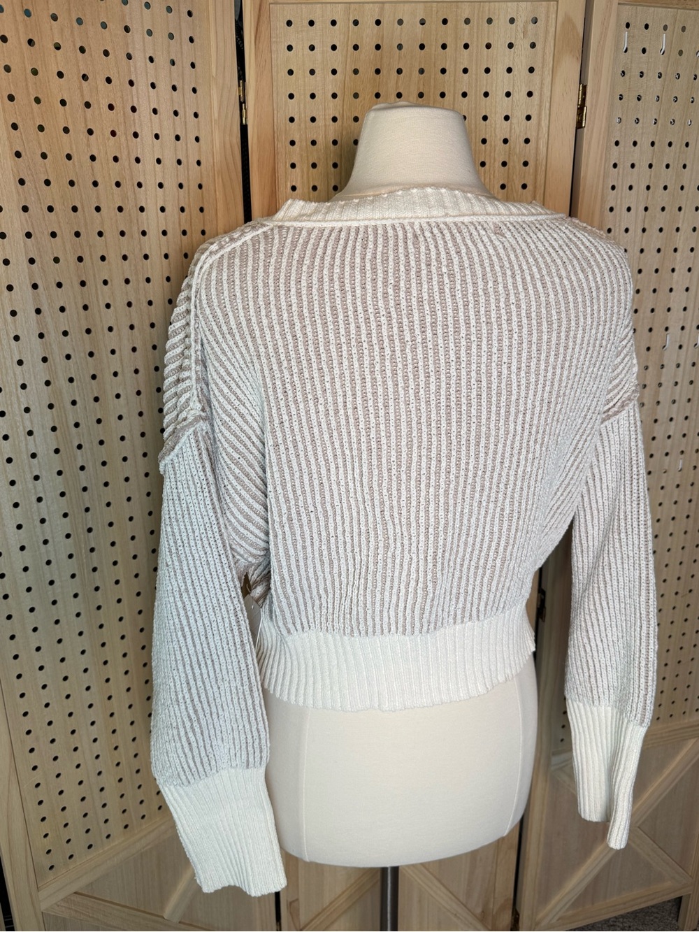 Altar'd State Colorblock‎ Cropped Chenille Sweater NWT XS V Neck Boho Cozy Soft - Picture 4 of 13